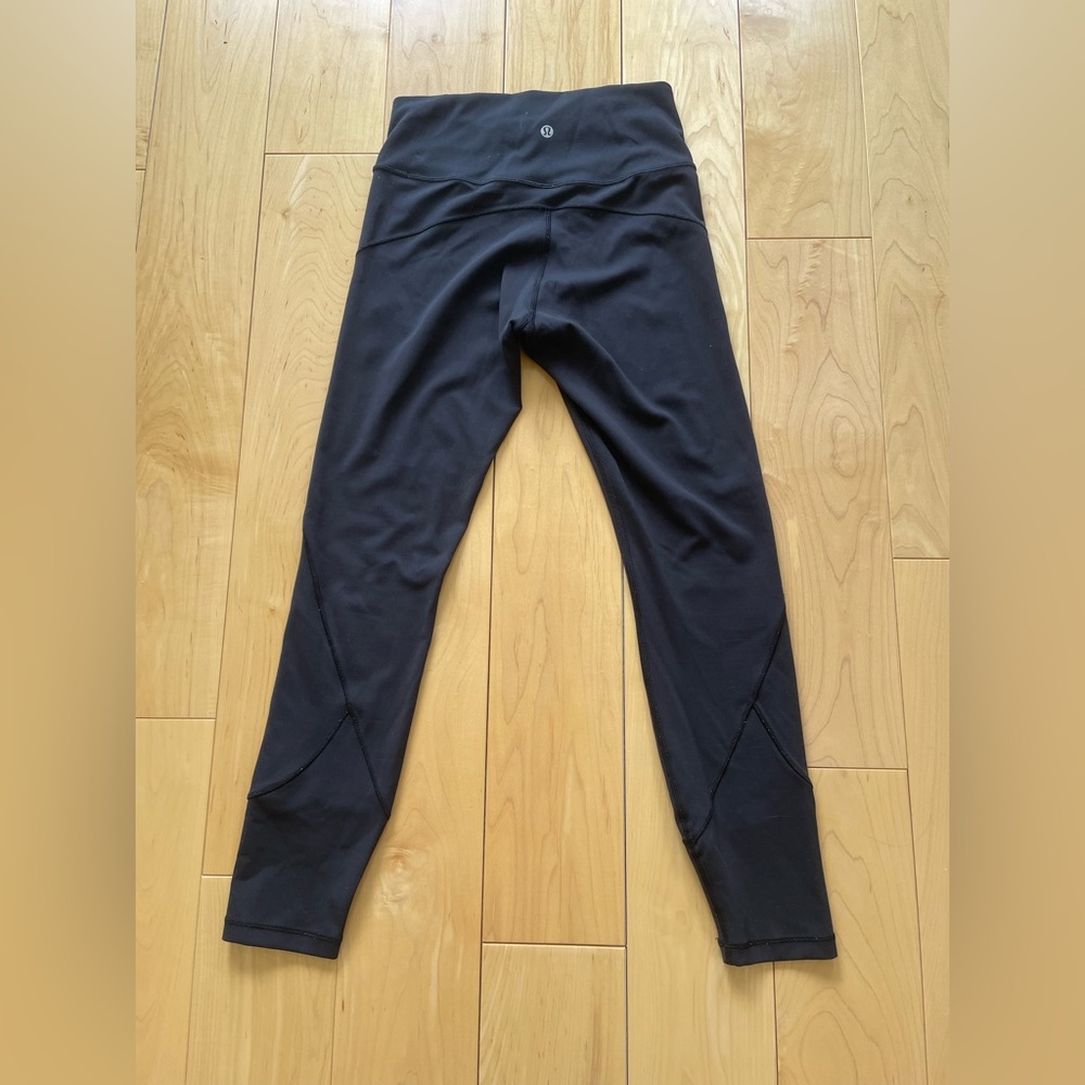 Lululemon In Movement Tight 25” * Everlux